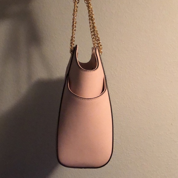 Michael Kors purse - Picture 3 of 4